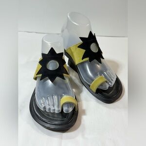 ARCHE  Women's black and green suede sandals size 7